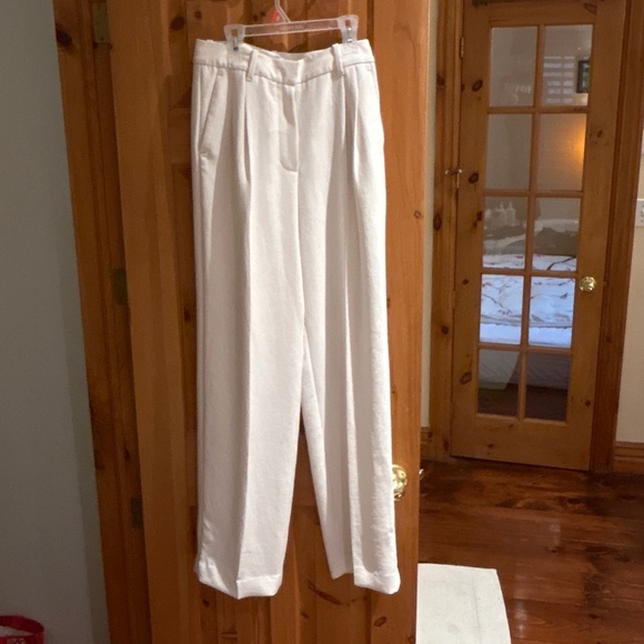 Aritzia Effortless Pants Size 6 - Picture 2 of 6